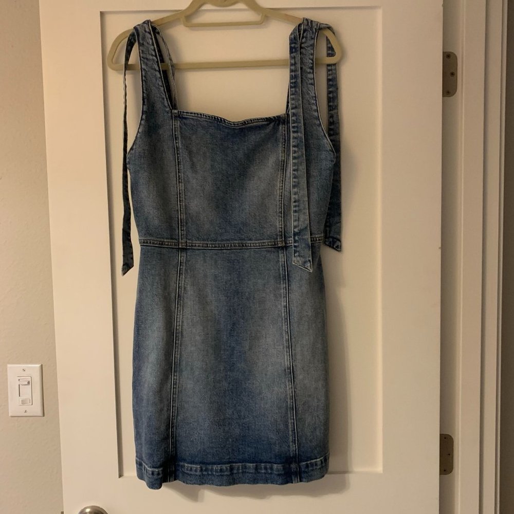 Alice + Olivia Jean Dress